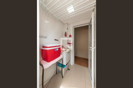 Apartamento à venda com 57m², 2 quartos e 1 vaga Apartamento à venda com 57m², 2 quartos e 1 vagaLavanderia