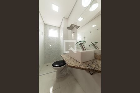 Apartamento à venda com 57m², 2 quartos e 1 vaga Apartamento à venda com 57m², 2 quartos e 1 vagaBanheiro Social