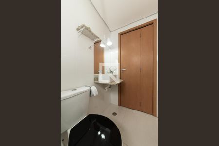 Apartamento à venda com 57m², 2 quartos e 1 vaga Apartamento à venda com 57m², 2 quartos e 1 vagaBanheiro Social