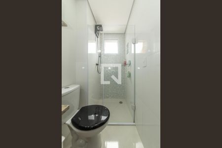 Apartamento à venda com 57m², 2 quartos e 1 vaga Apartamento à venda com 57m², 2 quartos e 1 vagaBanheiro da Suíte