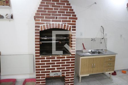 Casa à venda com 112m², 2 quartos e 2 vagasQuintal