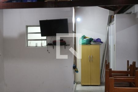 Casa à venda com 112m², 2 quartos e 2 vagasQuintal