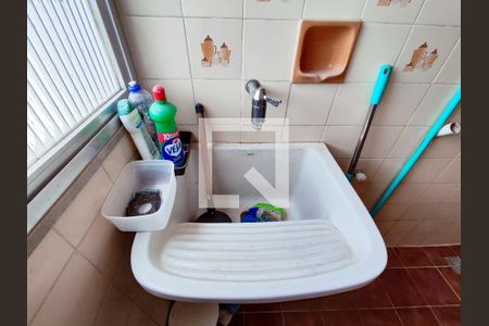 Apartamento à venda com 230m², 4 quartos e 2 vagas Apartamento à venda com 230m², 4 quartos e 2 vagasÁrea de Serviço - Tanque