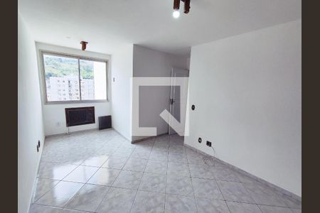 Apartamento à venda com 230m², 4 quartos e 2 vagas Apartamento à venda com 230m², 4 quartos e 2 vagasSuite 1