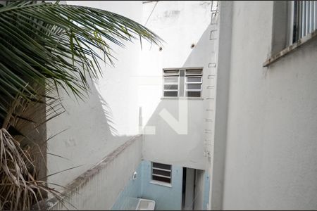 Casa à venda com 242m², 3 quartos e 3 vagas Casa à venda com 242m², 3 quartos e 3 vagasVista do Quarto 1
