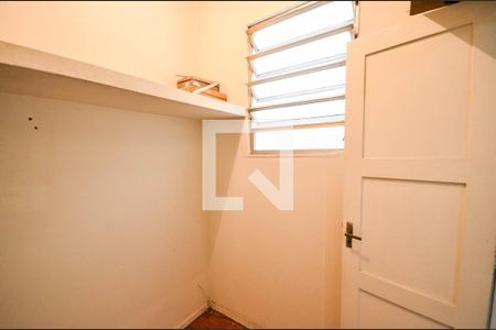 Apartamento para alugar com 73m², 3 quartos e sem vaga Apartamento para alugar com 73m², 3 quartos e sem vagaQuarto de Serviço