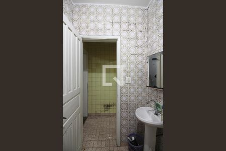 Casa à venda com 169m², 3 quartos e 2 vagasBanheiro Social 1