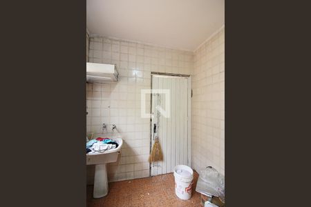 Casa à venda com 169m², 3 quartos e 2 vagasÁrea de Serviço