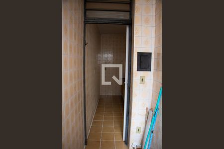 Apartamento à venda com 67m², 1 quarto e sem vaga Apartamento à venda com 67m², 1 quarto e sem vagaÁREA DE SERVIÇO