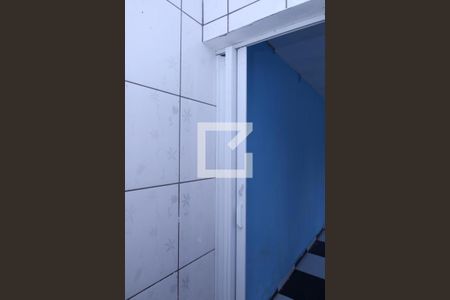 Casa à venda com 213m², 3 quartos e 2 vagasBanheiro 4