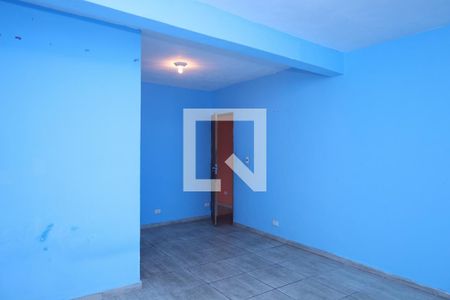 Casa à venda com 213m², 3 quartos e 2 vagasSuíte