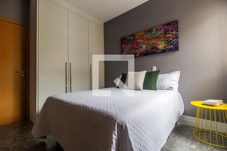 Apartamento à venda com 175m², 3 quartos e 3 vagasSuíte 2