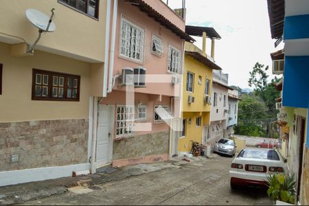 Casa de condomínio à venda com 90m², 2 quartos e 1 vaga Casa de condomínio à venda com 90m², 2 quartos e 1 vagaÁrea comum