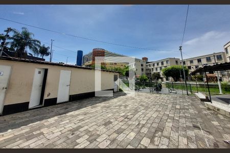 Apartamento à venda com 49m², 2 quartos e 3 vagas Apartamento à venda com 49m², 2 quartos e 3 vagasÁrea comum - Salão de festas