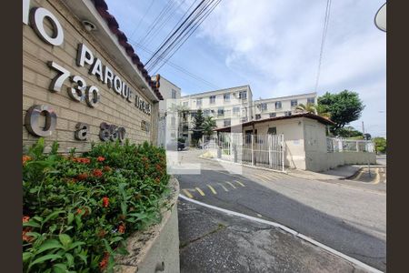 Apartamento à venda com 49m², 2 quartos e 3 vagas Apartamento à venda com 49m², 2 quartos e 3 vagasEntrada e Portaria