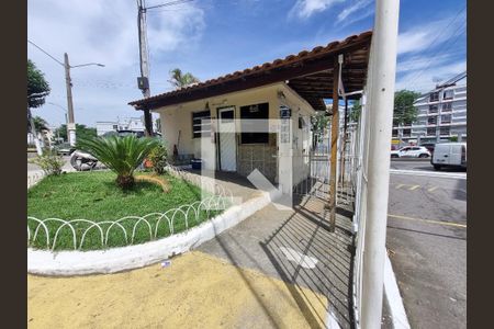 Apartamento à venda com 49m², 2 quartos e 3 vagas Apartamento à venda com 49m², 2 quartos e 3 vagasPortaria