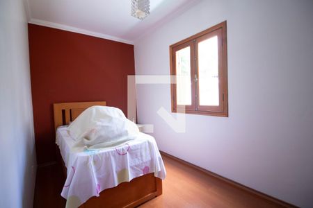 Casa à venda com 329m², 5 quartos e 3 vagasQuarto 2