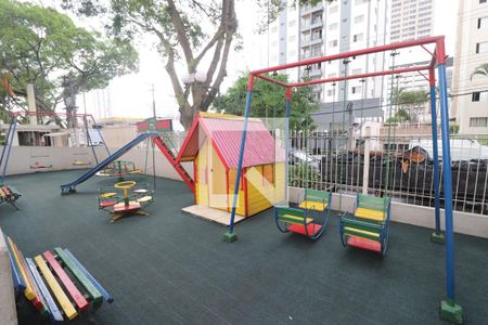 Apartamento à venda com 70m², 2 quartos e 1 vagaÁrea comum - Playground