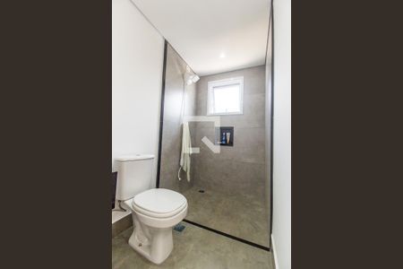 Casa de condomínio à venda com 554m², 4 quartos e 4 vagas Casa de condomínio à venda com 554m², 4 quartos e 4 vagasBanheiro da Suíte 4