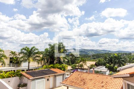 Casa de condomínio à venda com 554m², 4 quartos e 4 vagas Casa de condomínio à venda com 554m², 4 quartos e 4 vagasVista da Suíte 2