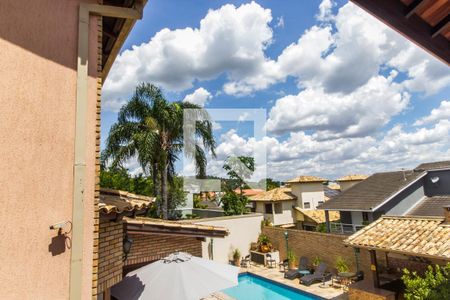 Casa de condomínio à venda com 554m², 4 quartos e 4 vagas Casa de condomínio à venda com 554m², 4 quartos e 4 vagasVista da Suíte 3
