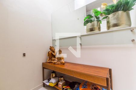 Casa de condomínio à venda com 554m², 4 quartos e 4 vagas Casa de condomínio à venda com 554m², 4 quartos e 4 vagasHall de entrada