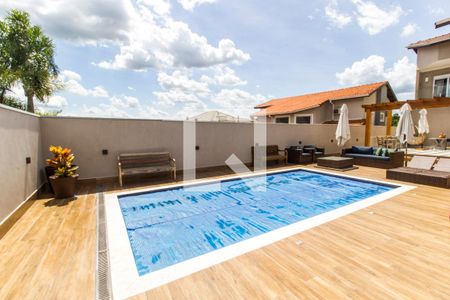 Casa de condomínio à venda com 554m², 4 quartos e 4 vagas Casa de condomínio à venda com 554m², 4 quartos e 4 vagasPiscina