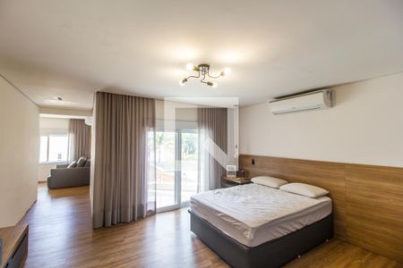 Casa de condomínio à venda com 554m², 4 quartos e 4 vagas Casa de condomínio à venda com 554m², 4 quartos e 4 vagasSuíte 2