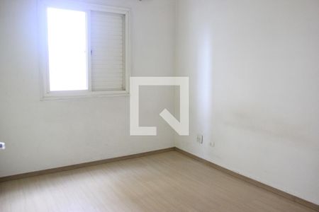 Apartamento à venda com 77m², 3 quartos e 1 vagaQuarto 2
