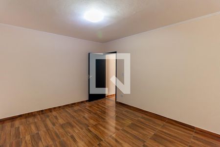Quarto 2 de casa para alugar com 2 quartos, 132m² em Vila Ema, São Paulo