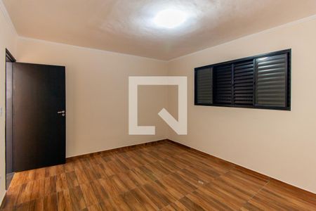 Quarto 1 de casa para alugar com 2 quartos, 132m² em Vila Ema, São Paulo