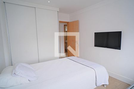 Apartamento à venda com 138m², 3 quartos e 1 vagaQuarto 2