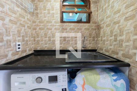 Apartamento à venda com 100m², 3 quartos e 1 vaga Apartamento à venda com 100m², 3 quartos e 1 vagaSacada