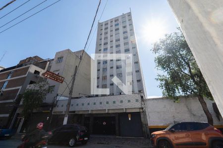 Apartamento à venda com 100m², 3 quartos e 1 vaga Apartamento à venda com 100m², 3 quartos e 1 vagaFachada