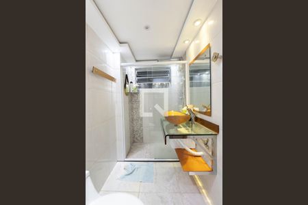 Apartamento à venda com 100m², 3 quartos e 1 vaga Apartamento à venda com 100m², 3 quartos e 1 vagaBanheiro