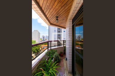 Apartamento à venda com 145m², 3 quartos e 3 vagas Apartamento à venda com 145m², 3 quartos e 3 vagasVaranda da Sala