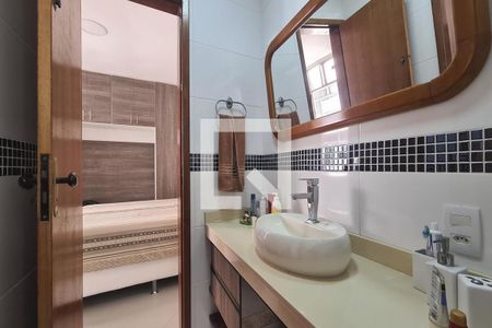 Apartamento à venda com 120m², 2 quartos e 1 vagaBanheiro da Suíte