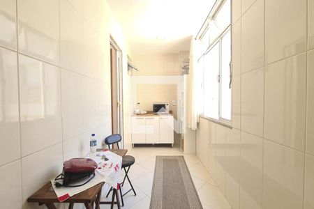 Apartamento à venda com 120m², 2 quartos e 1 vagaCopa