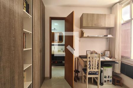 Apartamento à venda com 120m², 2 quartos e 1 vagaQuarto 2