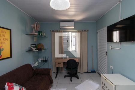 Casa à venda com 230m², 2 quartos e 2 vagas Casa à venda com 230m², 2 quartos e 2 vagasQuarto 2