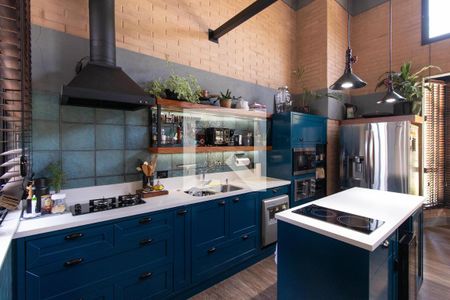 Casa à venda com 230m², 2 quartos e 2 vagas Casa à venda com 230m², 2 quartos e 2 vagasCozinha