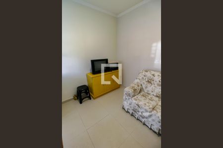 Casa à venda com 297m², 4 quartos e 6 vagasEdícula - Sala 