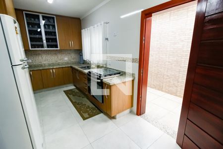 Casa à venda com 297m², 4 quartos e 6 vagasCozinha - Armários