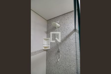 Casa à venda com 297m², 4 quartos e 6 vagasEdícula - Banheiro