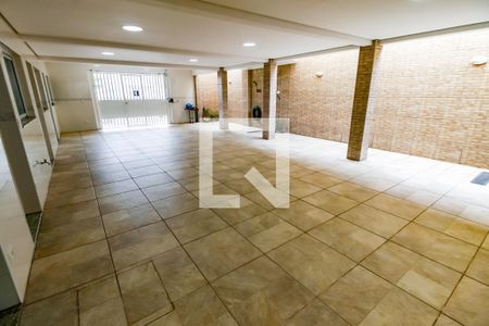 Casa à venda com 297m², 4 quartos e 6 vagasGaragem
