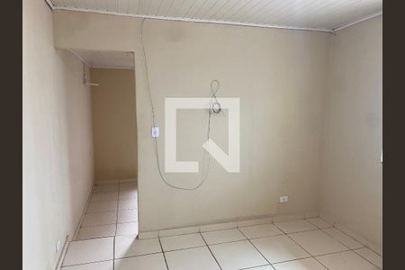 Casa à venda com 585m², 6 quartos e 4 vagas Casa à venda com 585m², 6 quartos e 4 vagasCasa 03 - Sala