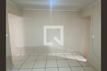 Casa à venda com 585m², 6 quartos e 4 vagas Casa à venda com 585m², 6 quartos e 4 vagasCasa 03 - Sala
