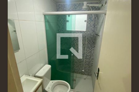 Casa à venda com 585m², 6 quartos e 4 vagas Casa à venda com 585m², 6 quartos e 4 vagasCasa 03 -Banheiro