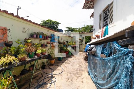 Casa à venda com 350m², 3 quartos e 3 vagasQuintal