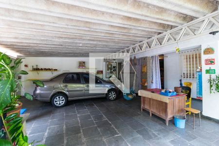 Casa à venda com 350m², 3 quartos e 3 vagasGaragem
